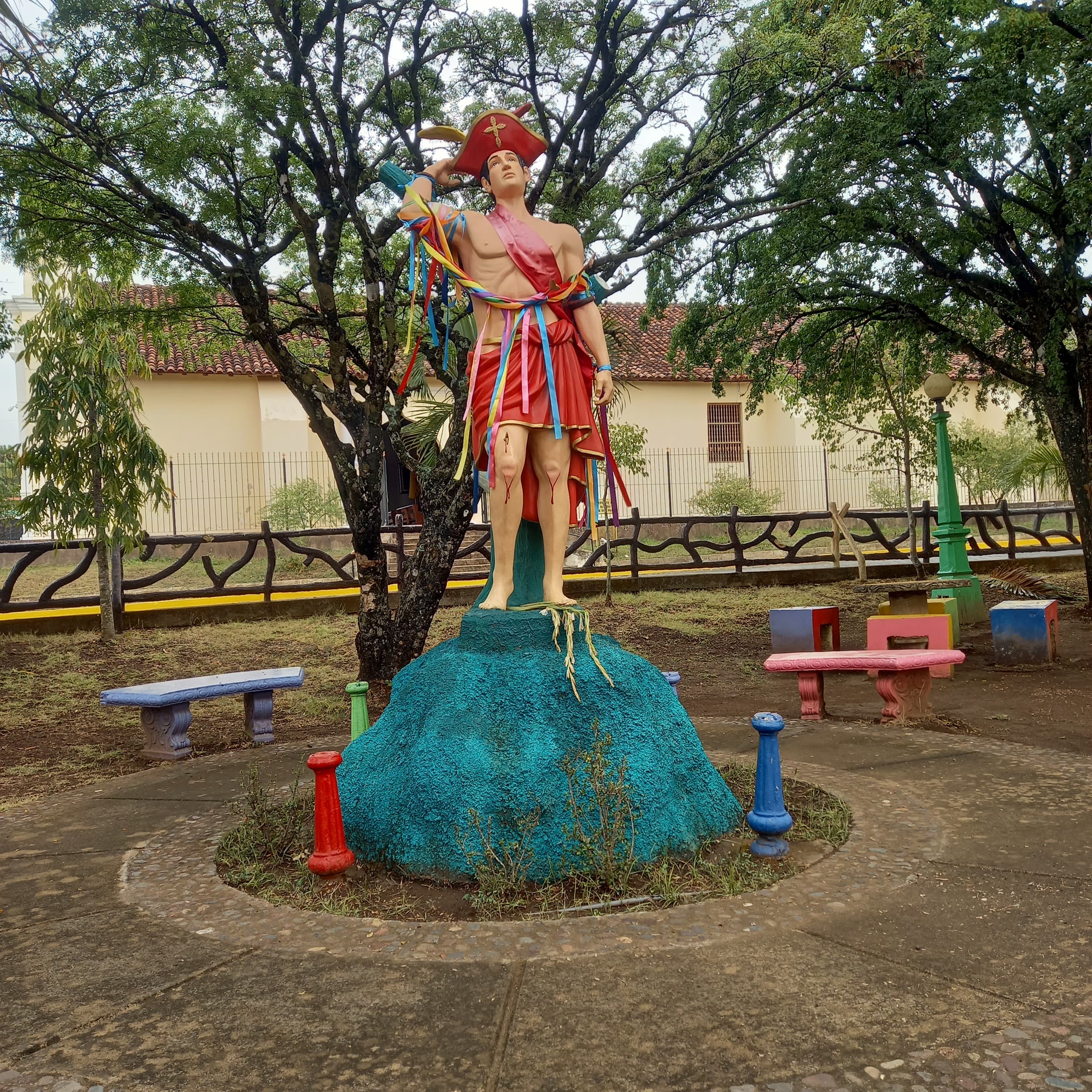 Estatua Cultural 1
